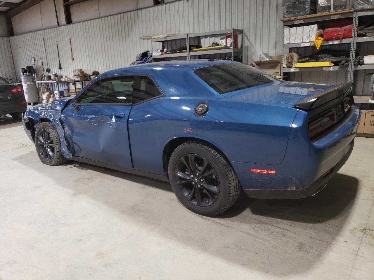 2023 DODGE CHALLENGER - Фото 2