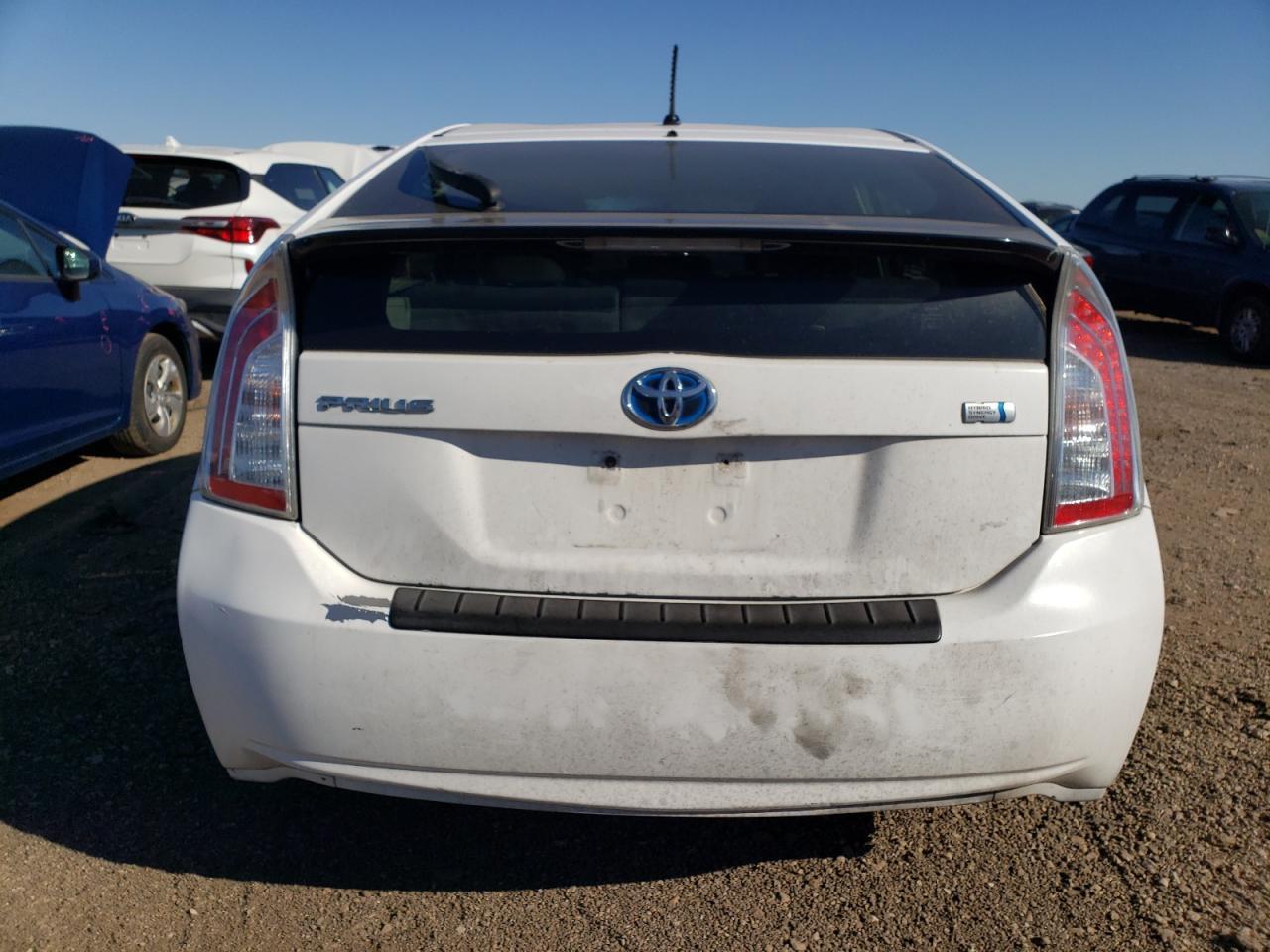 2013 TOYOTA PRIUS - Image 6