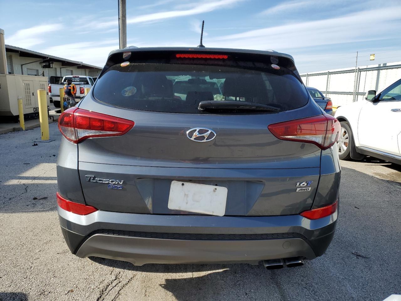 2016 HYUNDAI TUCSON LIM - Image 6
