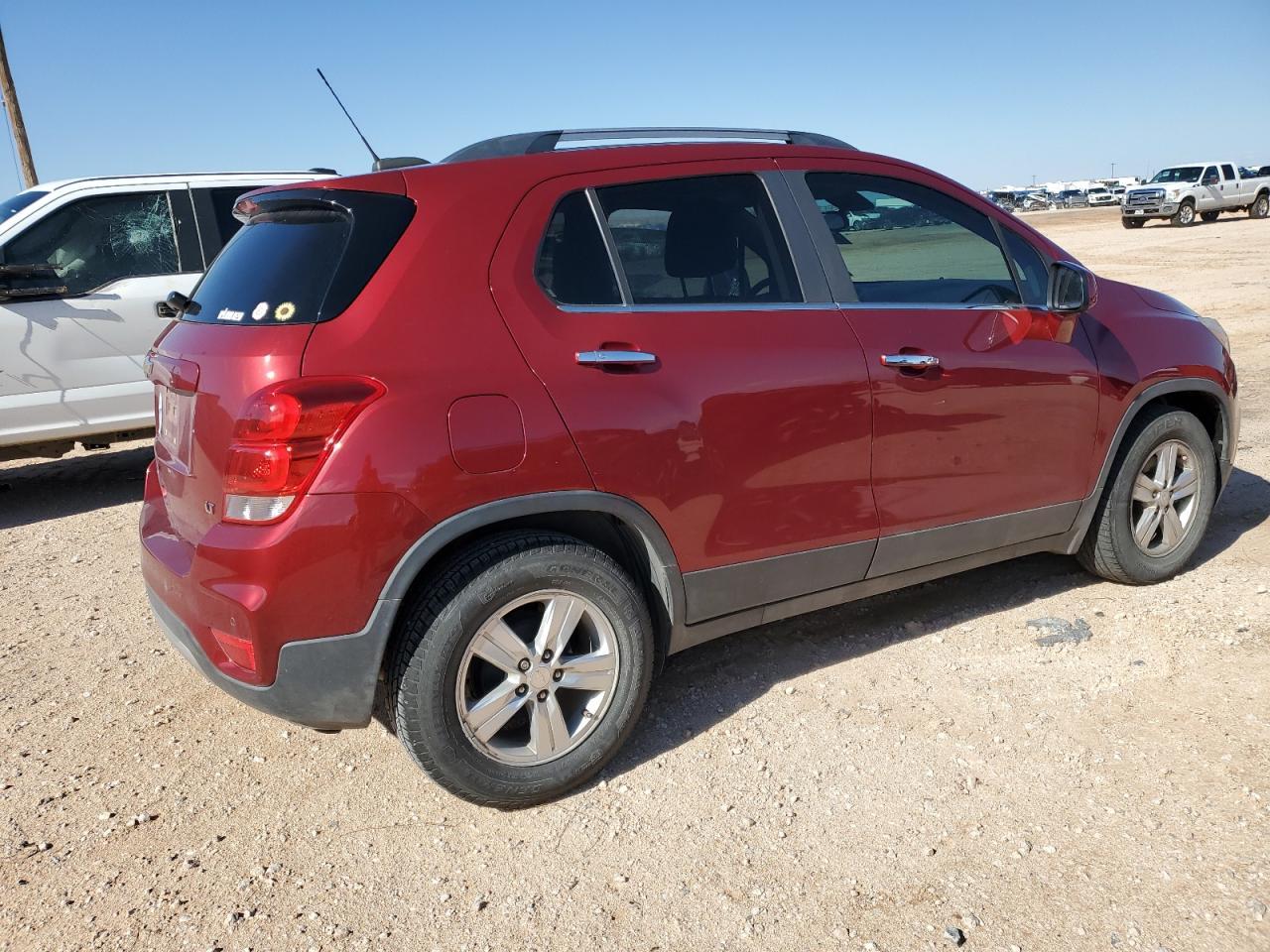 2018 CHEVROLET TRAX 1LT - Фото 3