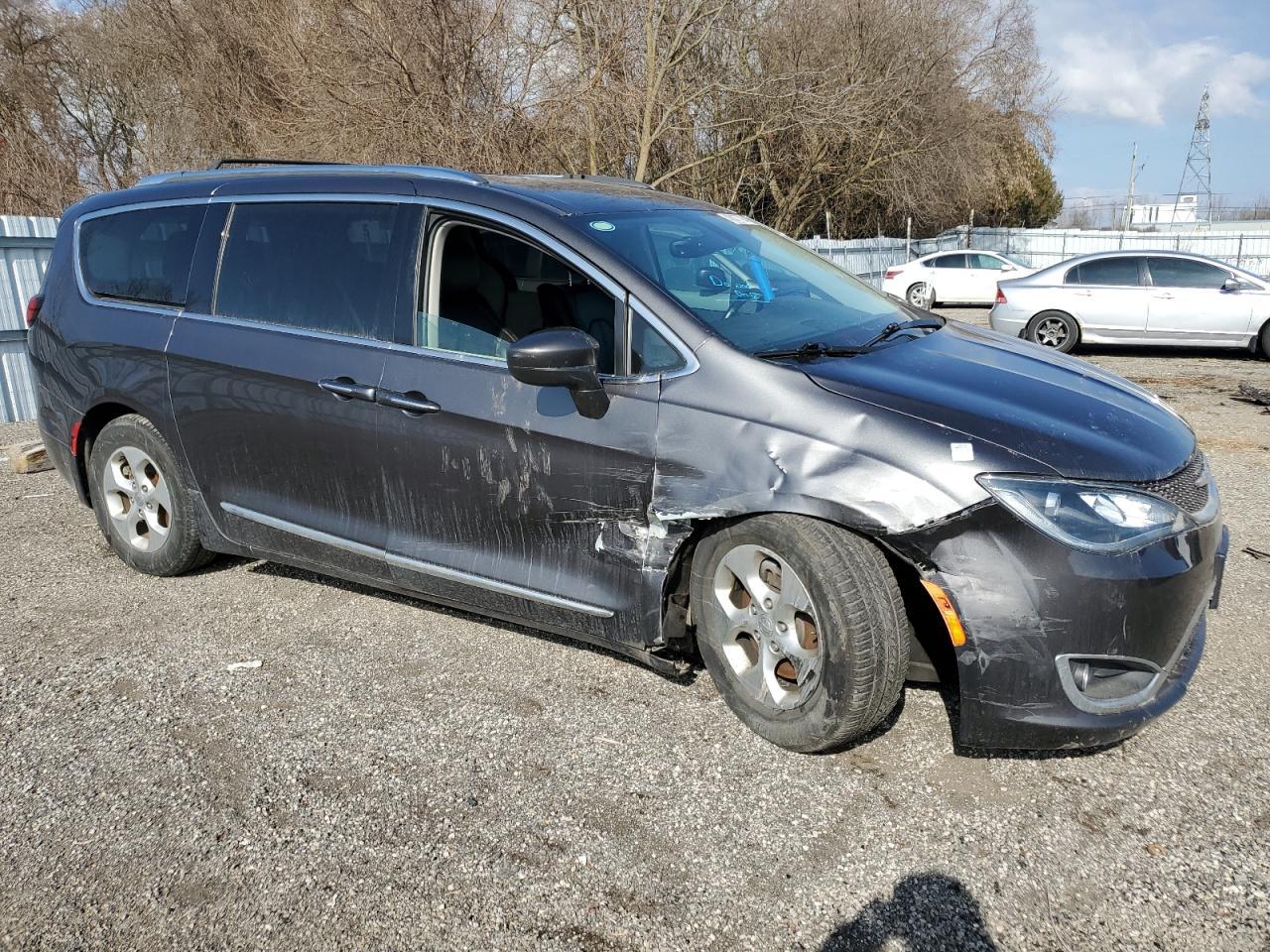 2017 CHRYSLER PACIFICA T - Image 4