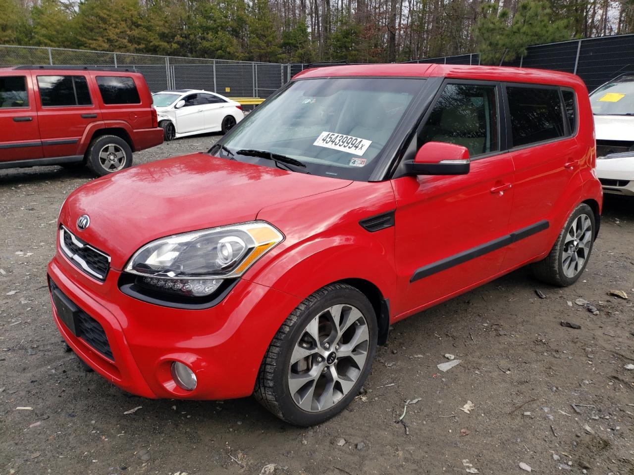 2013 KIA SOUL +