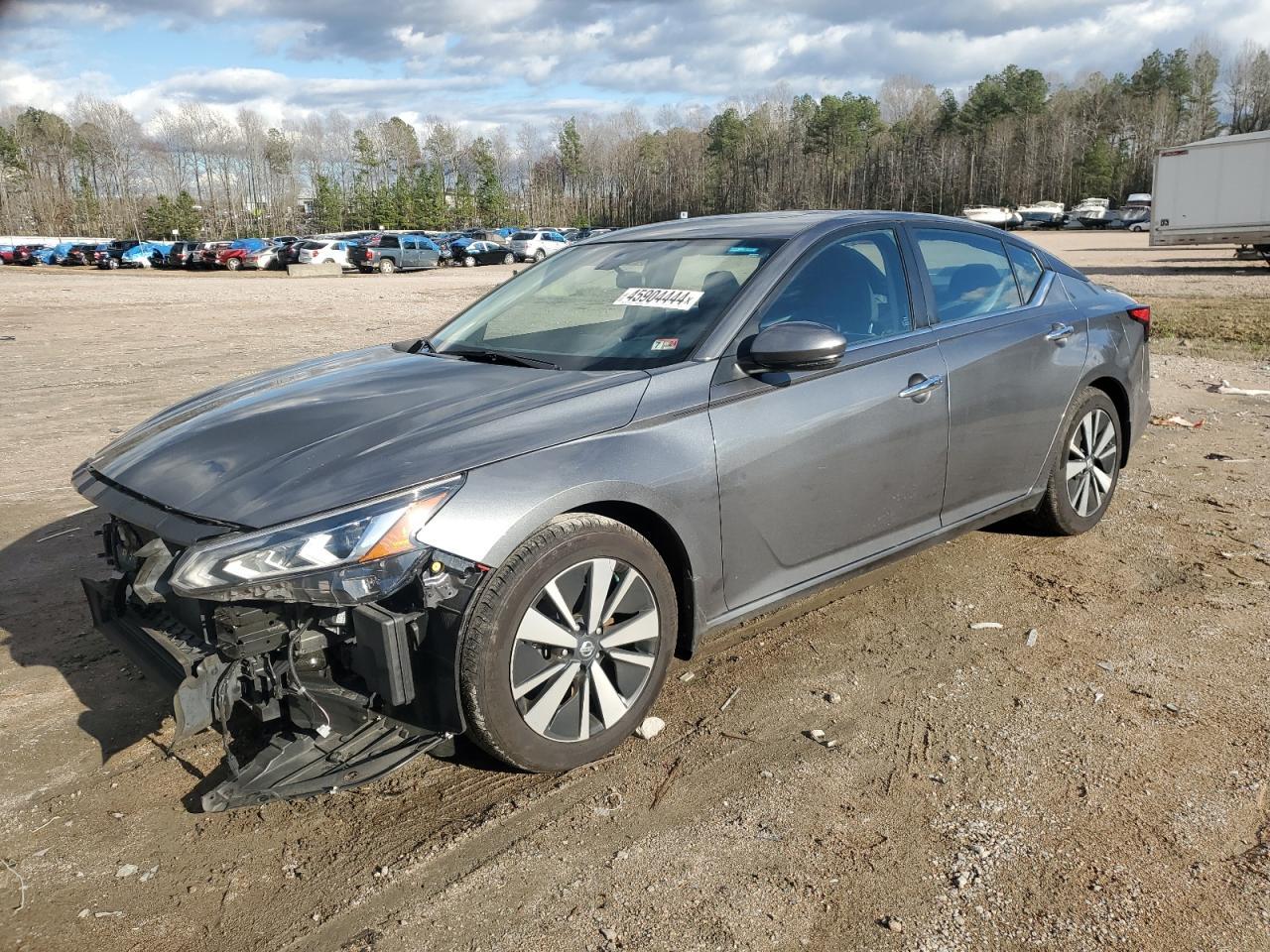 2022 NISSAN ALTIMA SV
