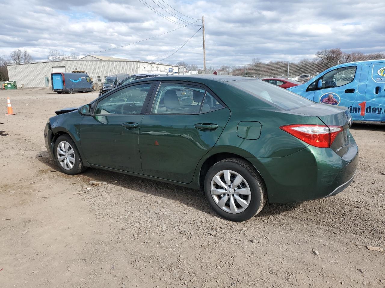 2015 TOYOTA COROLLA L - Фото 2
