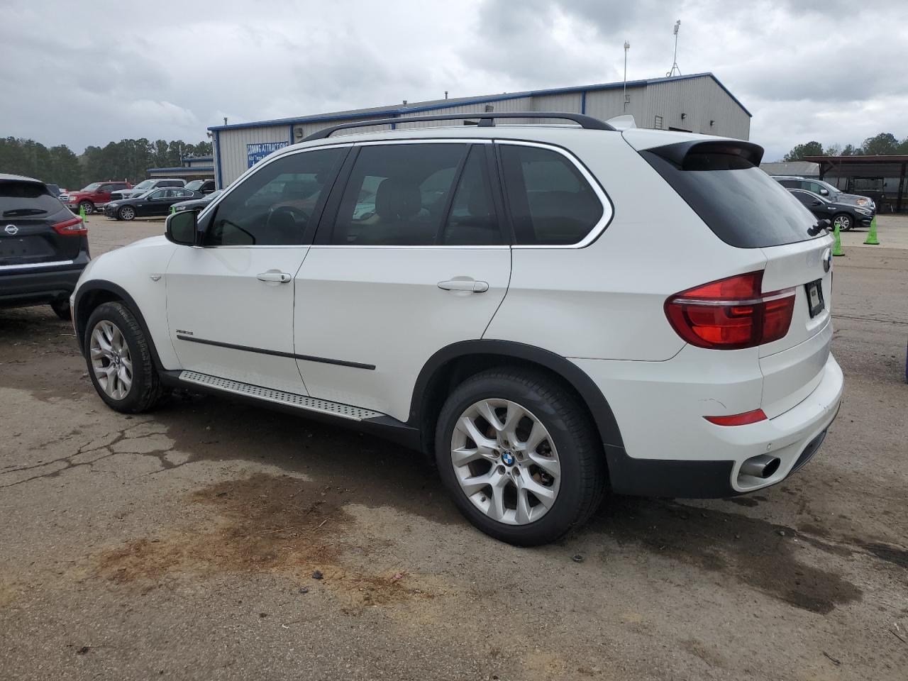 2013 BMW X5 XDRIVE3 - Фото 2