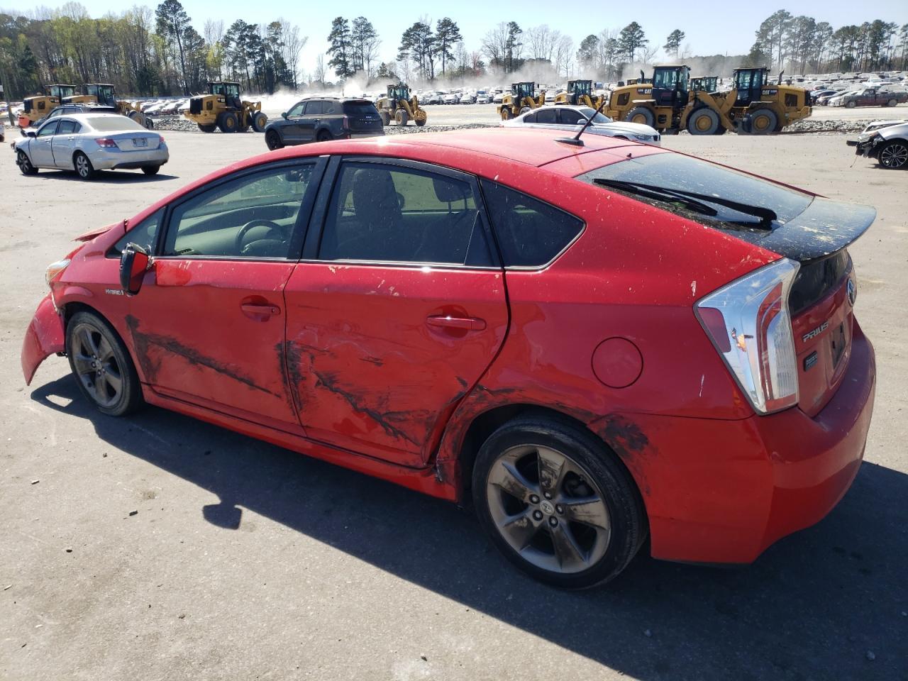 2015 TOYOTA PRIUS - Image 2