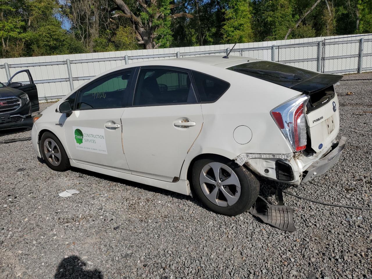 2015 TOYOTA PRIUS - Image 2