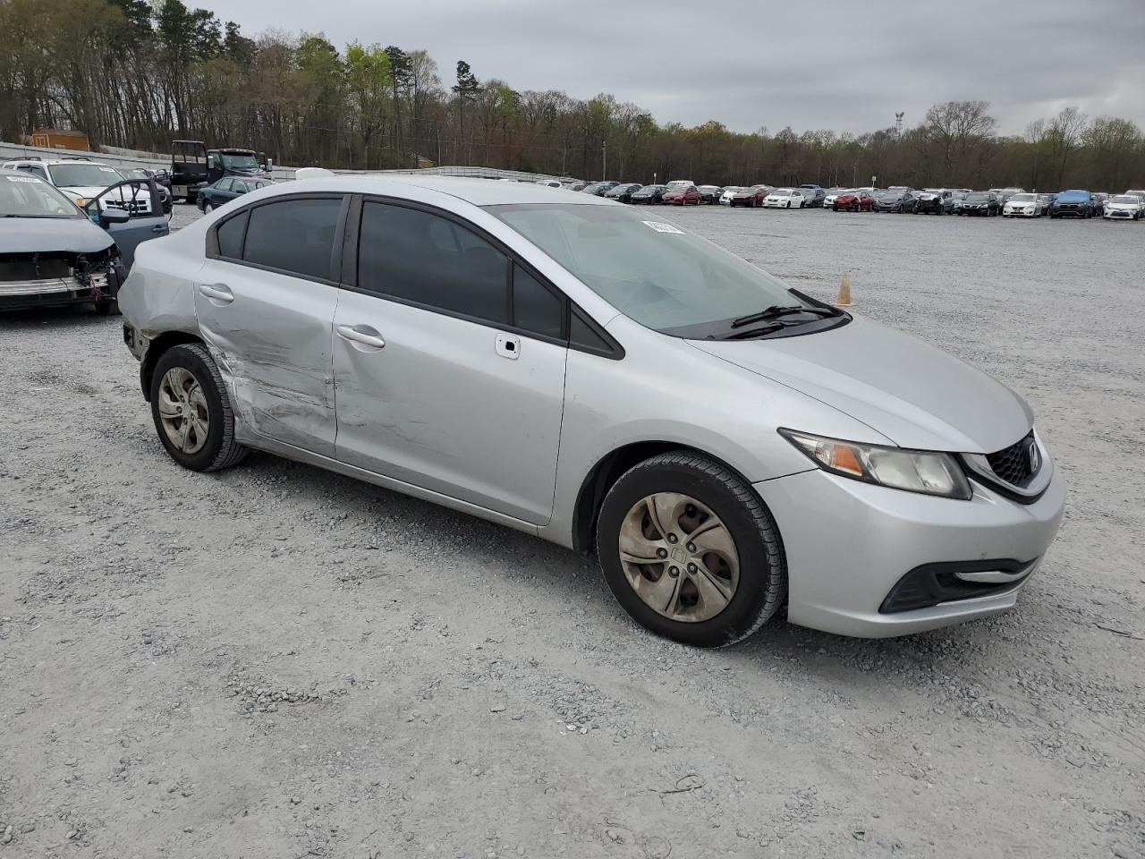 2015 HONDA CIVIC LX - Image 4