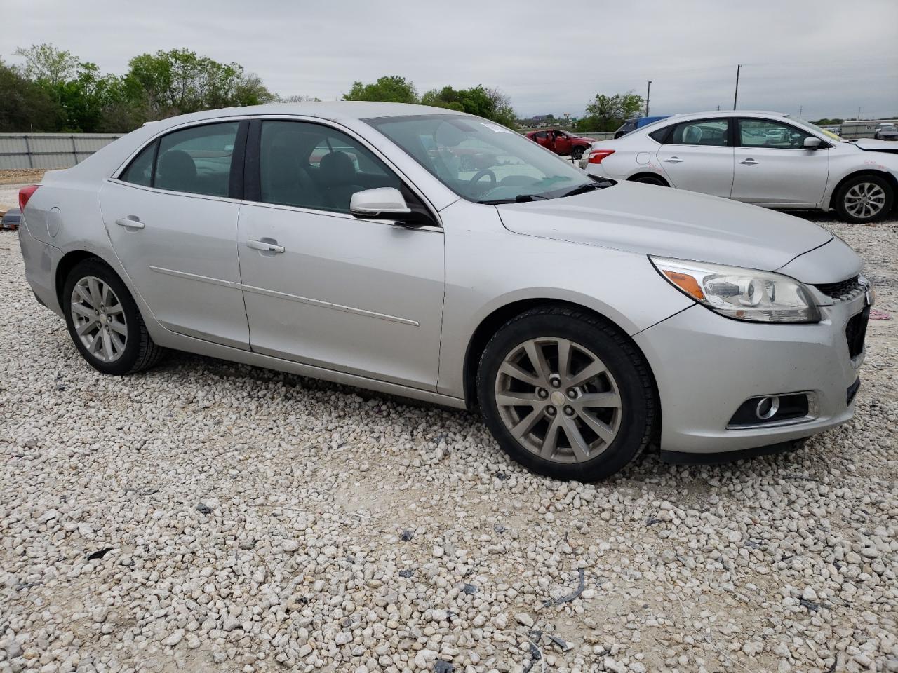 2015 CHEVROLET MALIBU 2LT - Image 4
