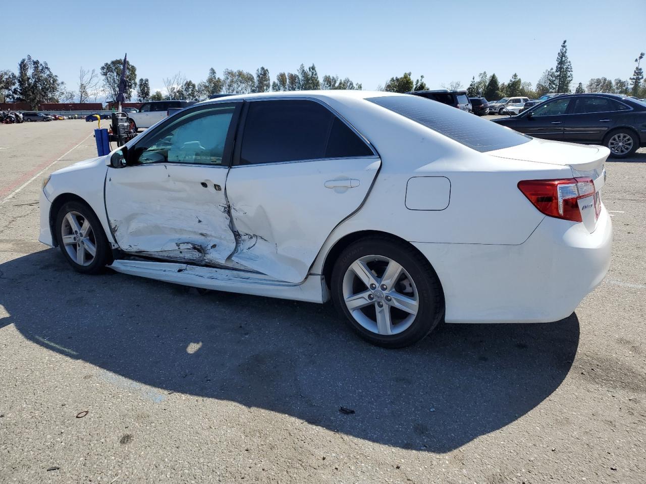 2013 TOYOTA CAMRY L - Image 2