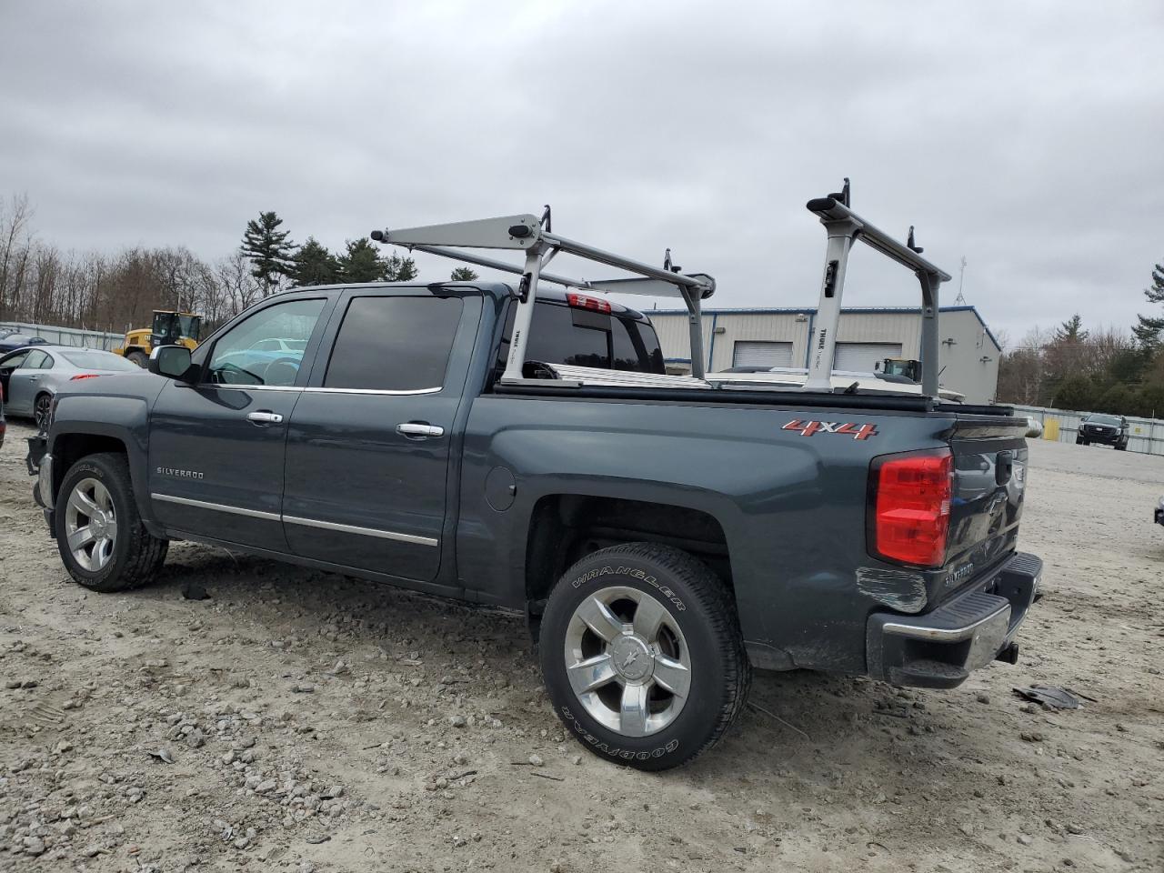 2018 CHEVROLET SILVERADO - Фото 2
