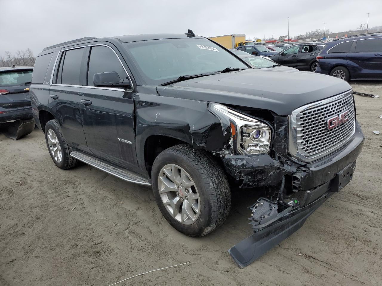 2016 GMC YUKON SLT - Фото 4