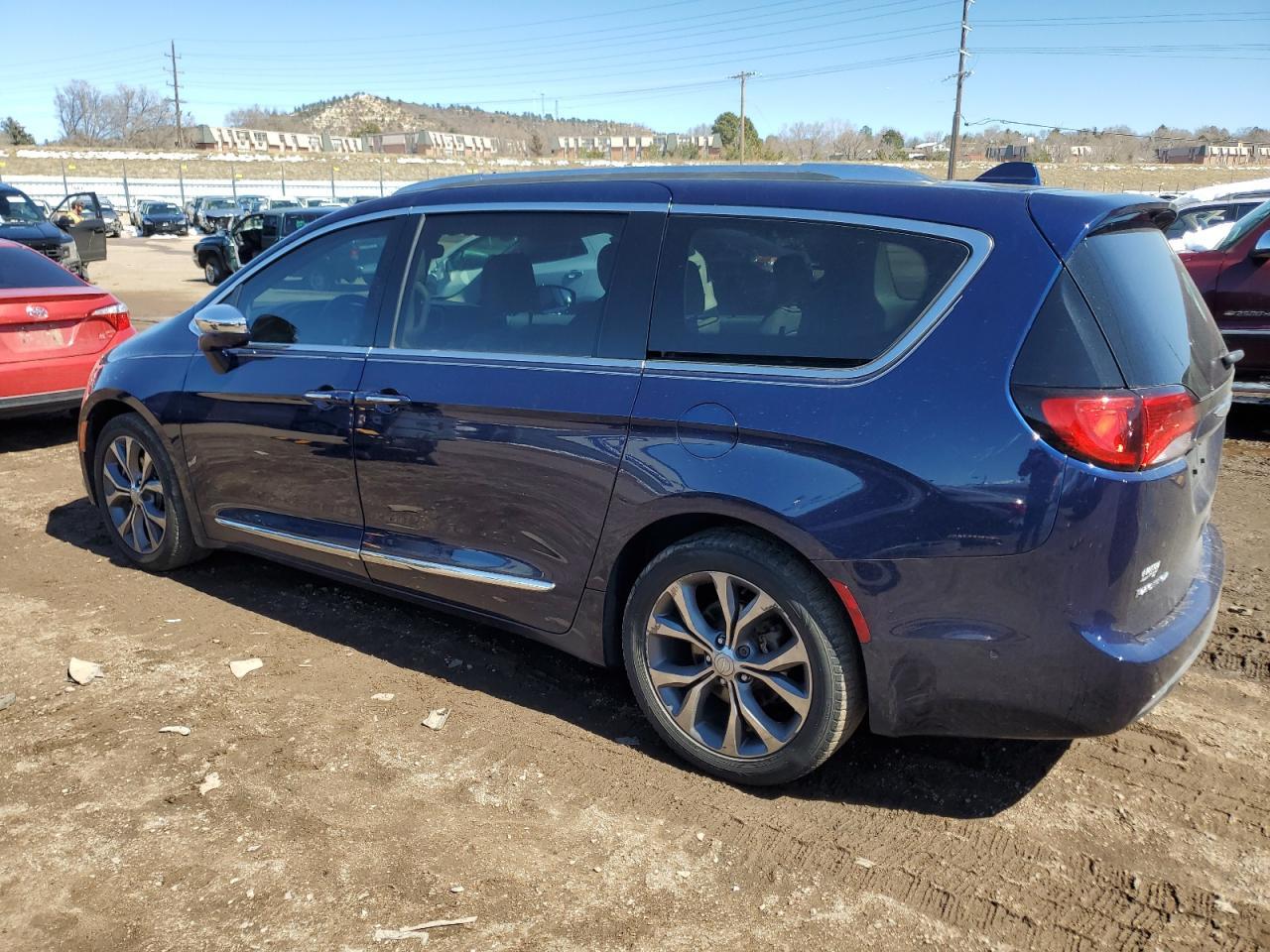 2017 CHRYSLER PACIFICA L - Фото 2