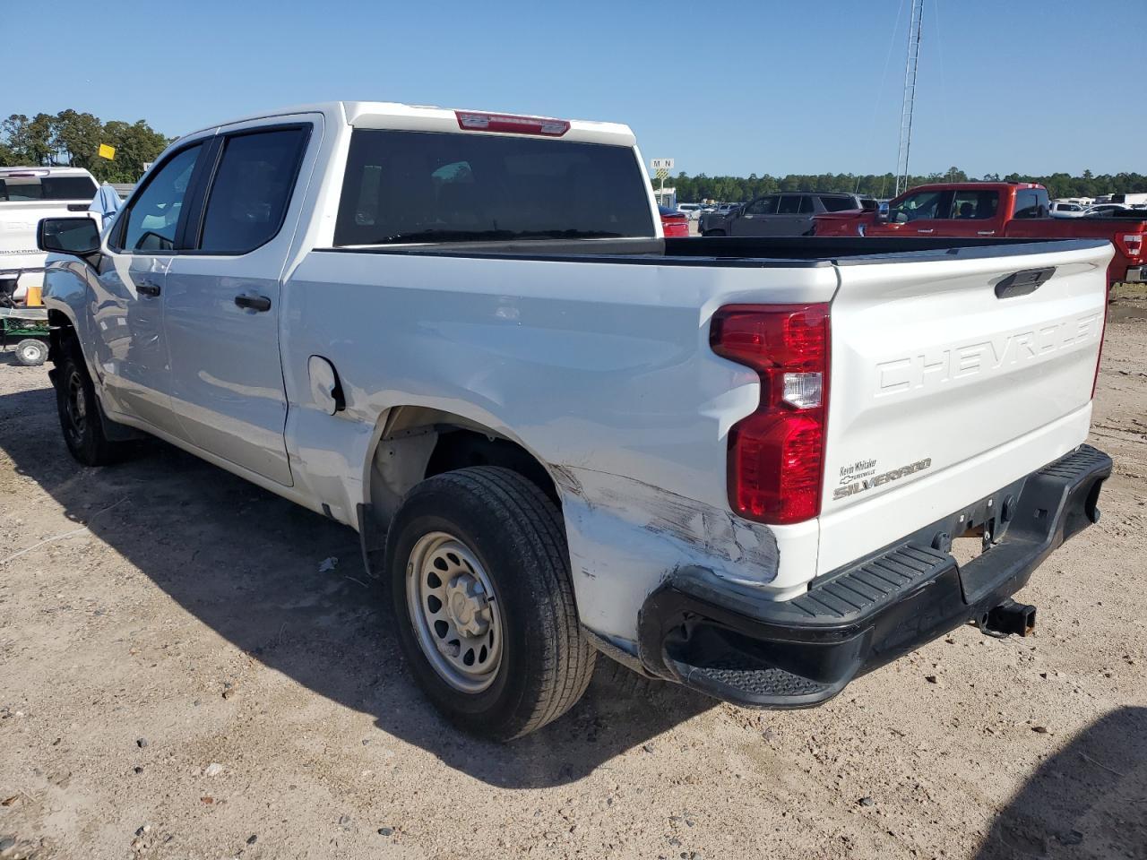 2021 CHEVROLET SILVERADO - Фото 2