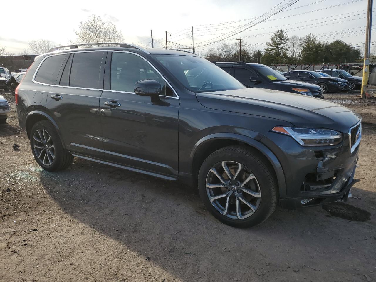 2016 VOLVO XC90 T6 - Фото 4