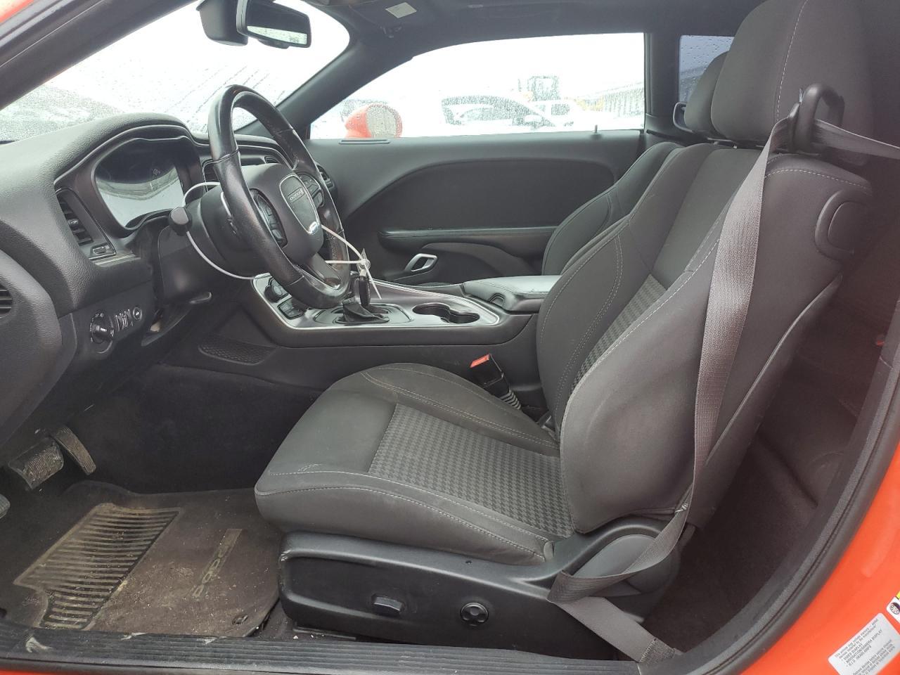 2017 DODGE CHALLENGER - Image 7