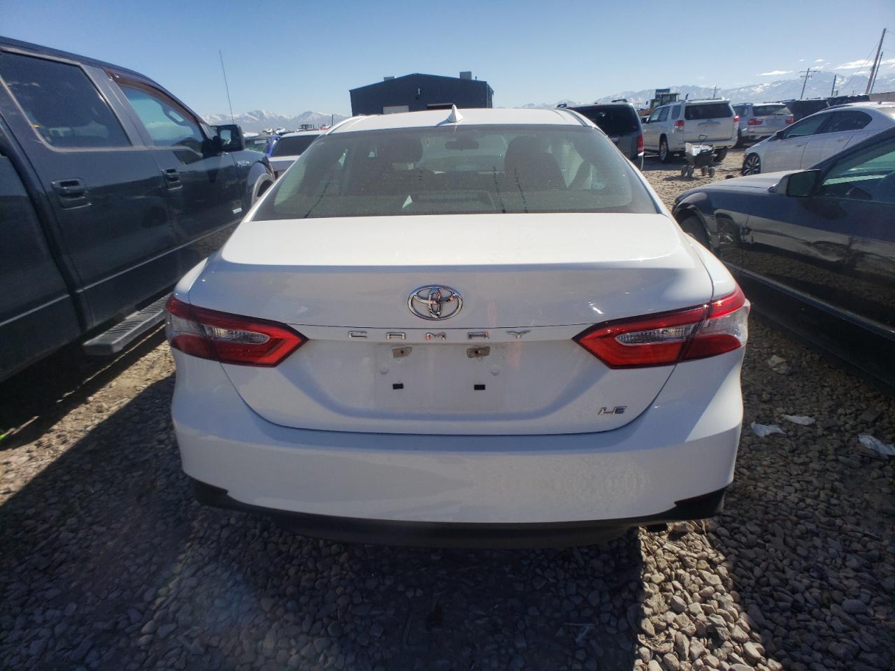2019 TOYOTA CAMRY L - Image 6