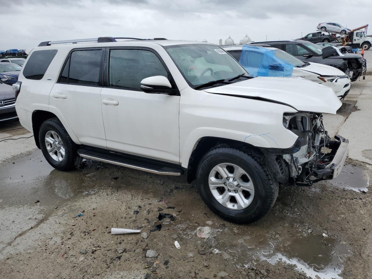 2019 TOYOTA 4RUNNER SR - Фото 4