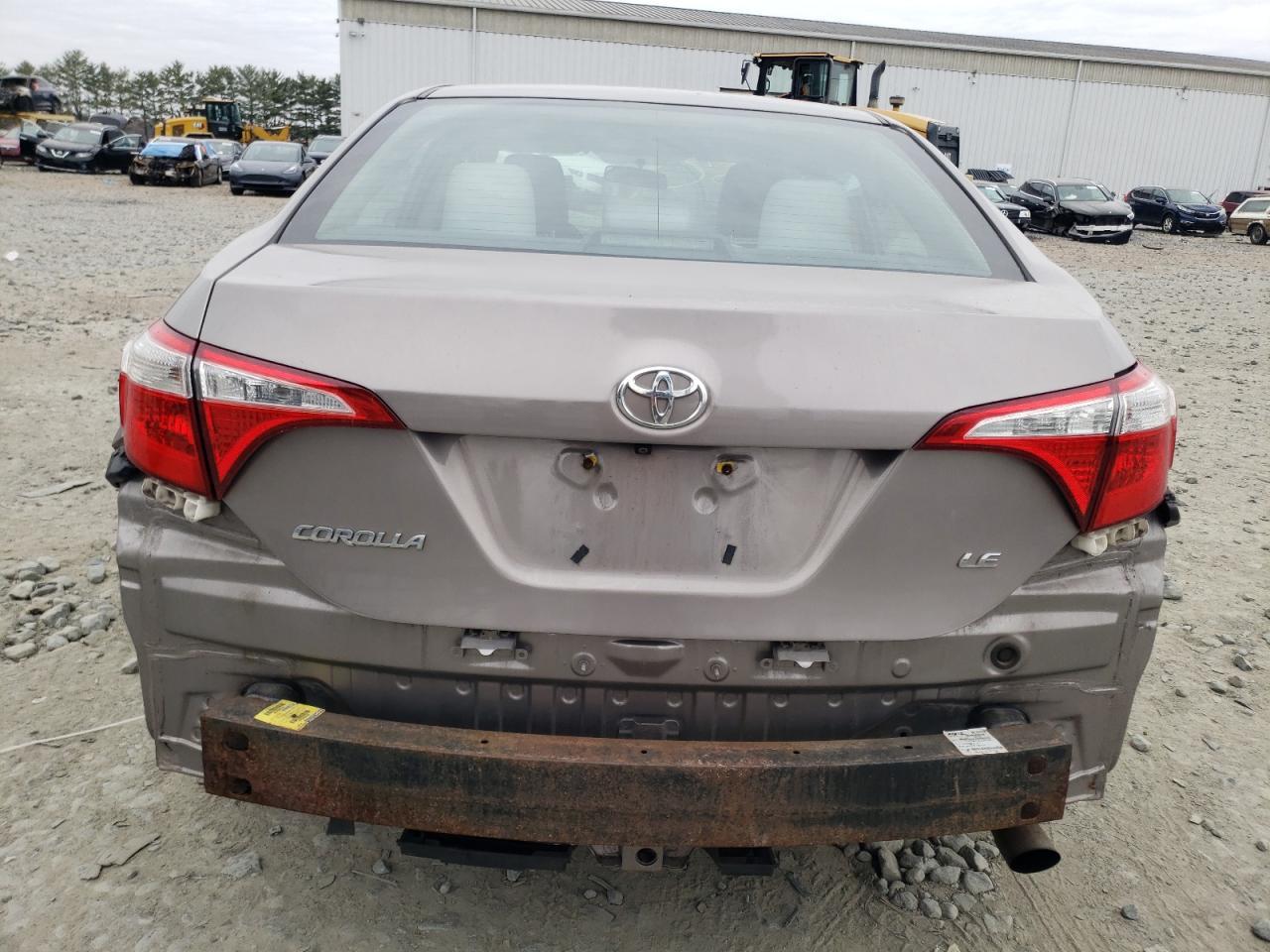 2015 TOYOTA COROLLA L - Фото 6