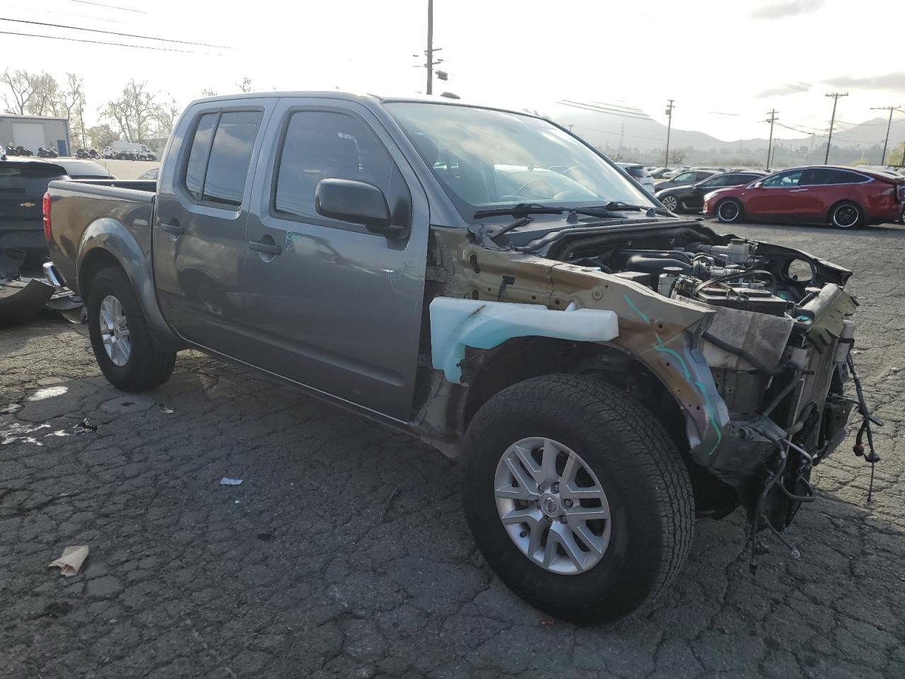 2017 NISSAN FRONTIER S - Фото 4