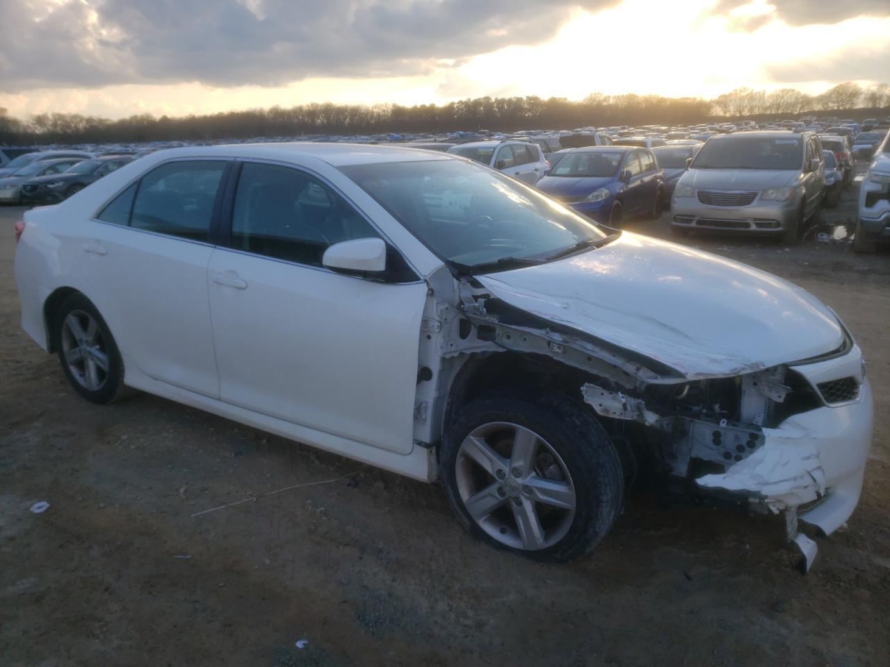 2012 TOYOTA CAMRY BASE - Image 4