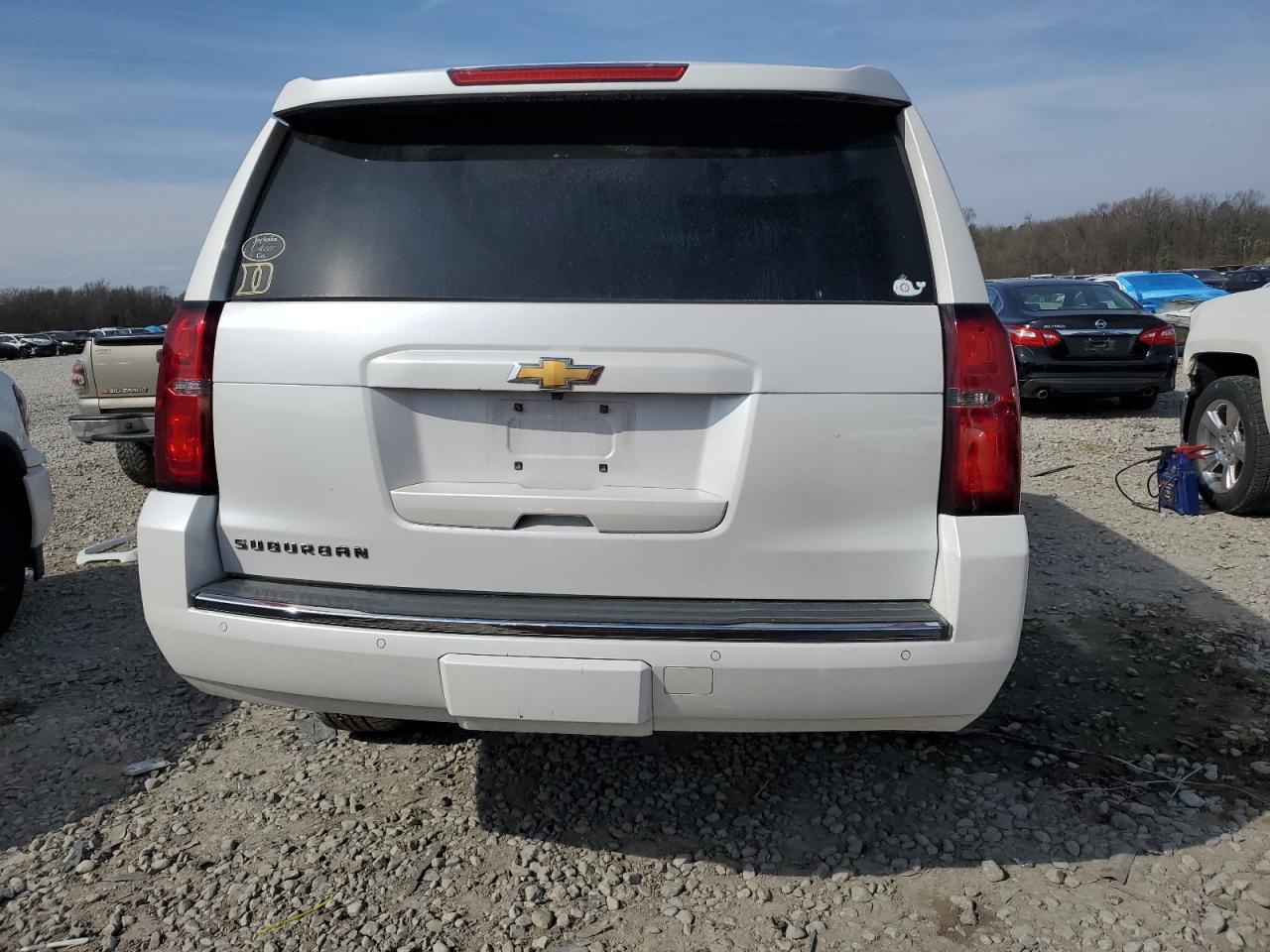 2016 CHEVROLET SUBURBAN C - Image 6