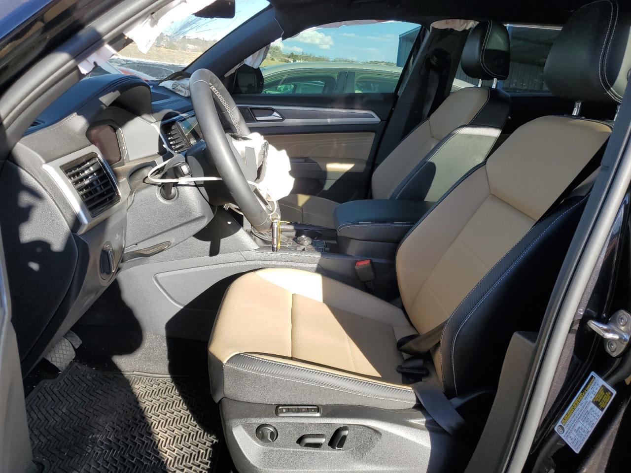 2022 VOLKSWAGEN ATLAS CROS - Фото 7