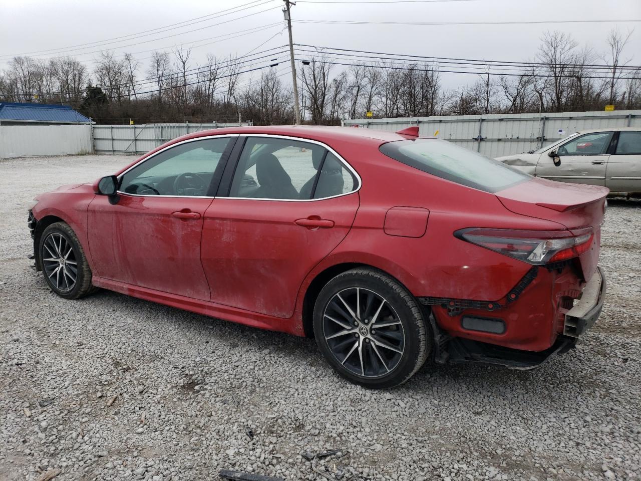 2021 TOYOTA CAMRY SE - Фото 2