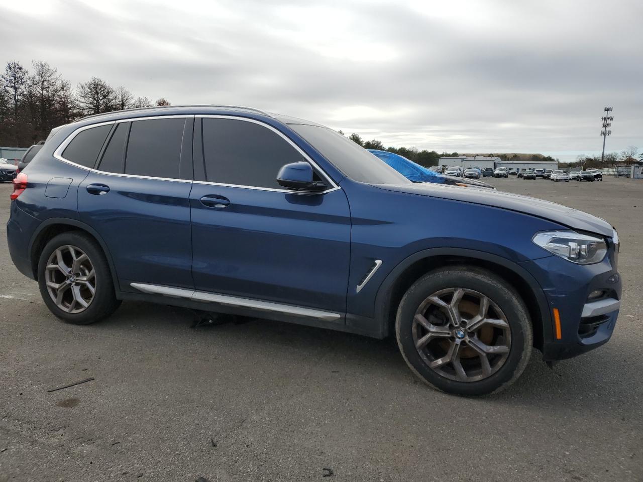 2021 BMW X3 XDRIVE3 - Фото 4