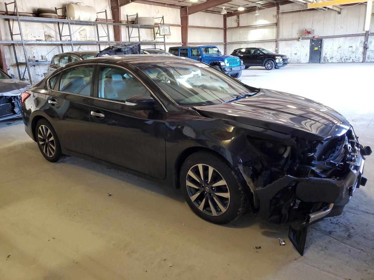 2017 NISSAN ALTIMA 2.5 - Фото 4