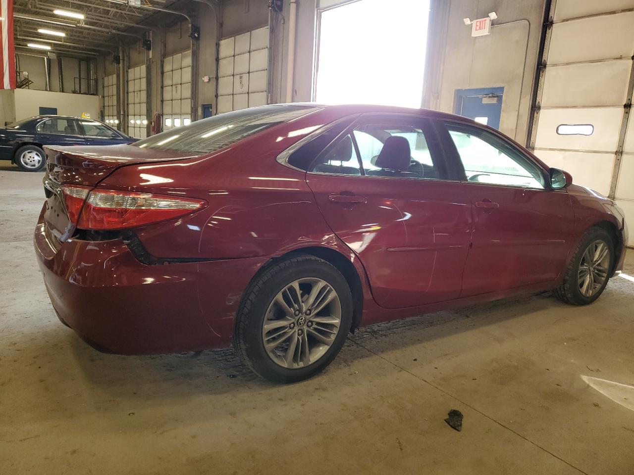 2016 TOYOTA CAMRY LE - Image 3