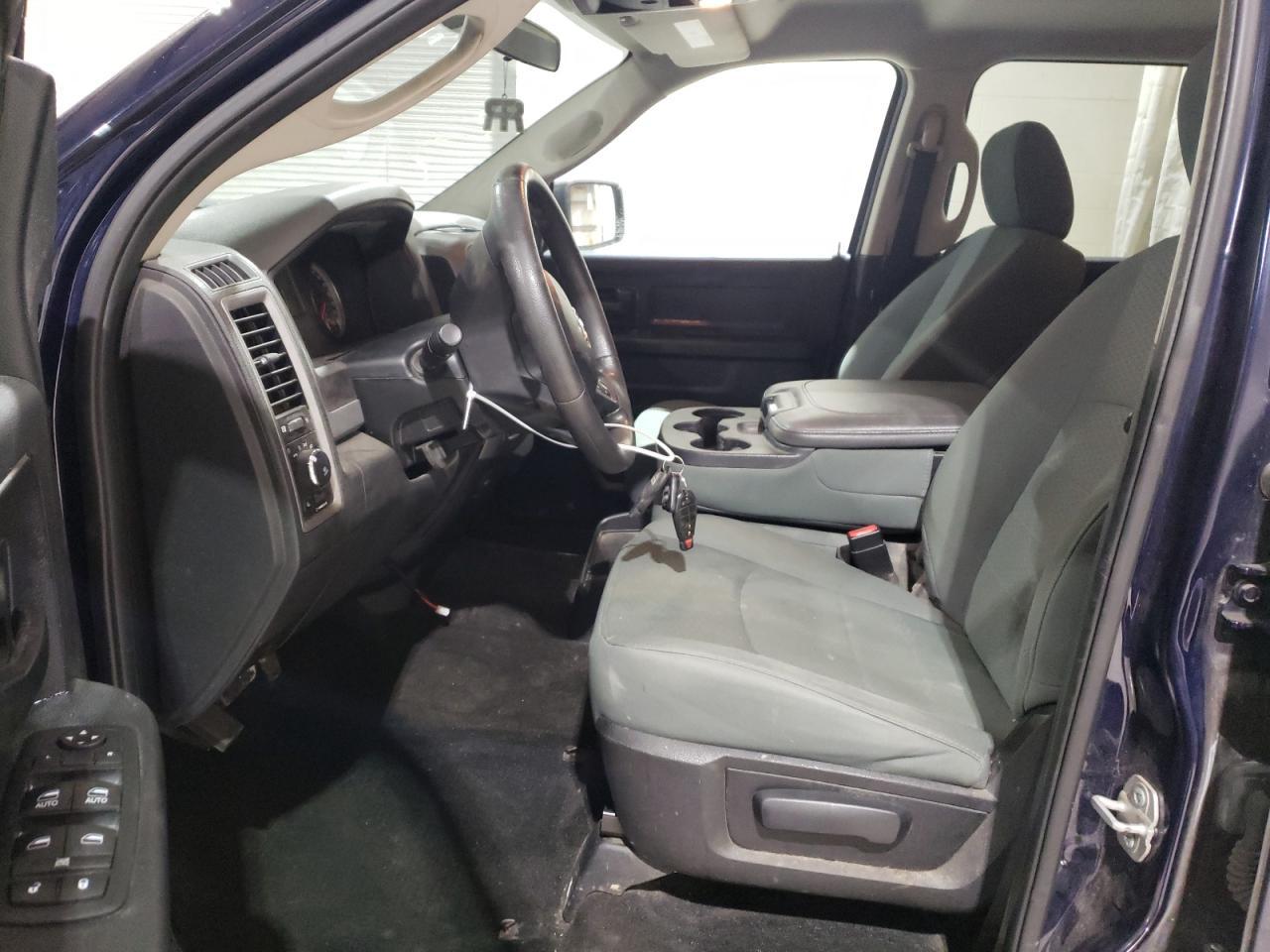 2017 RAM 1500 ST - Image 7