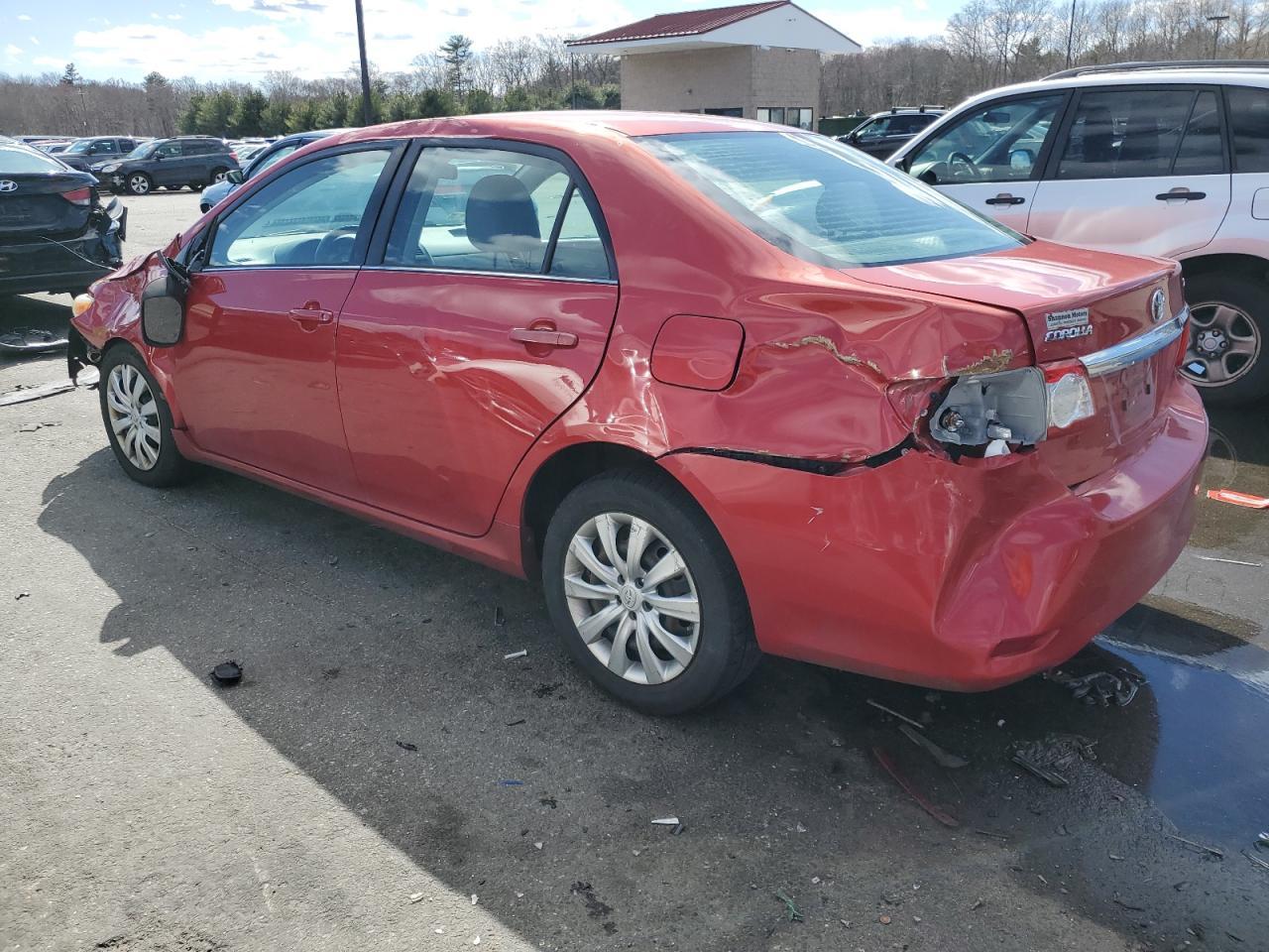 2013 TOYOTA COROLLA BA - Фото 2
