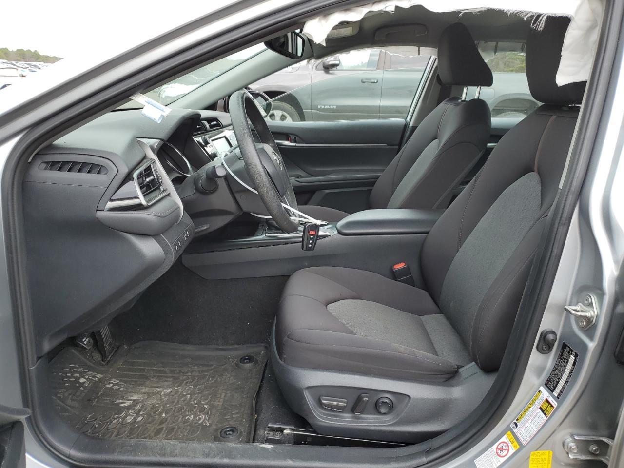 2019 TOYOTA CAMRY L - Image 7