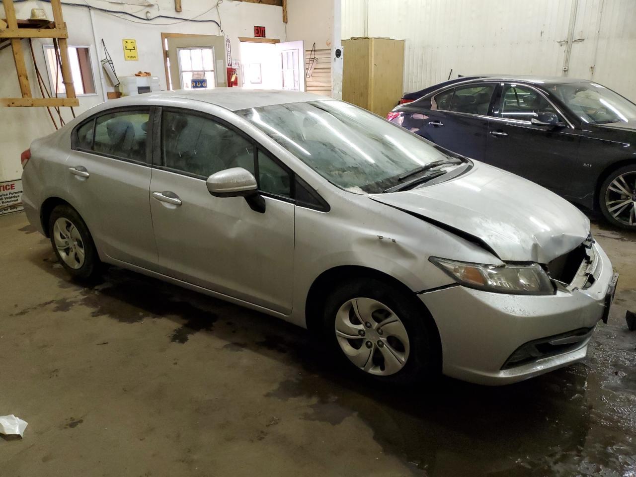 2015 HONDA CIVIC LX - Фото 4