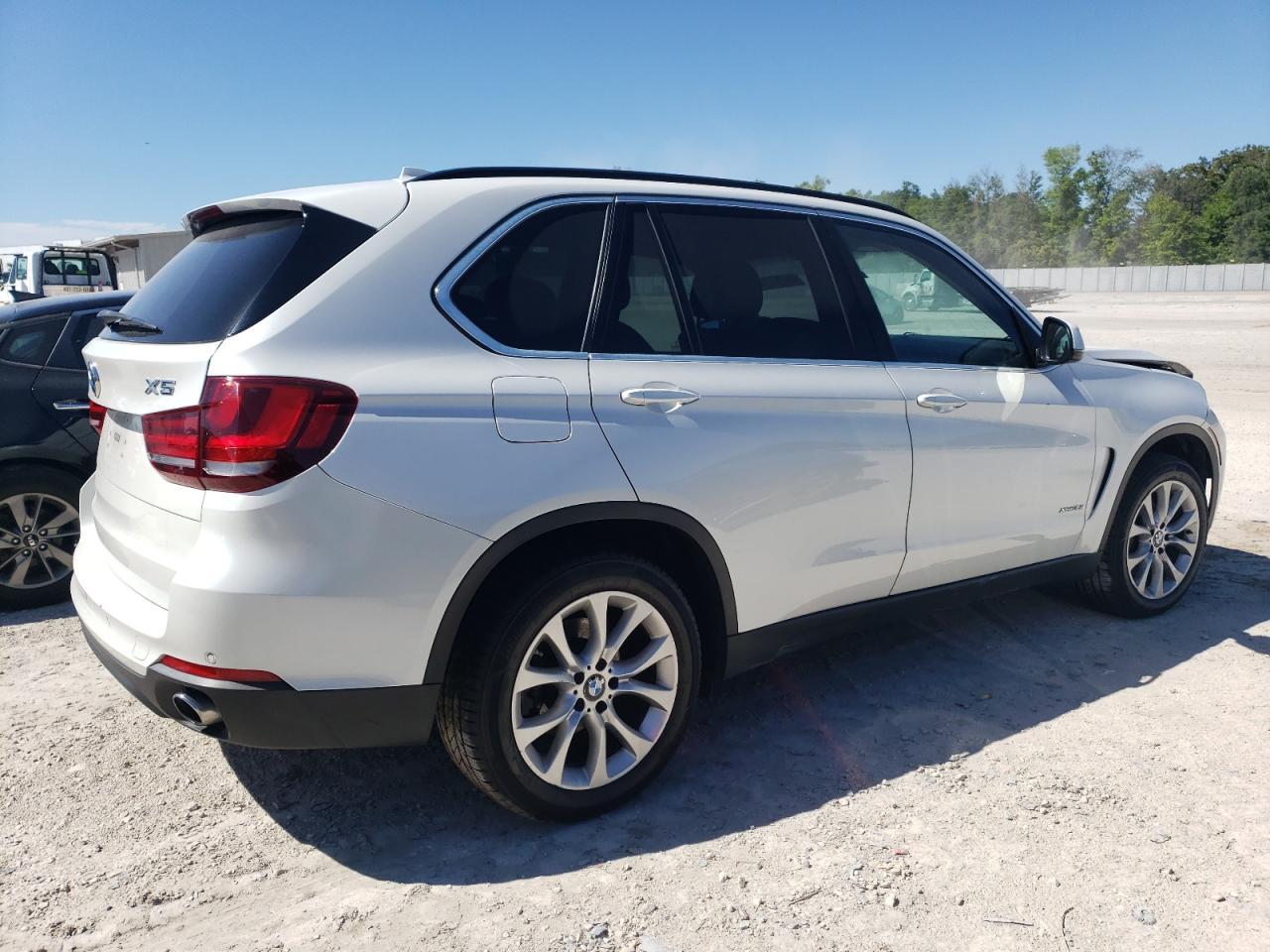 2016 BMW X5 XDRIVE3 - Фото 3