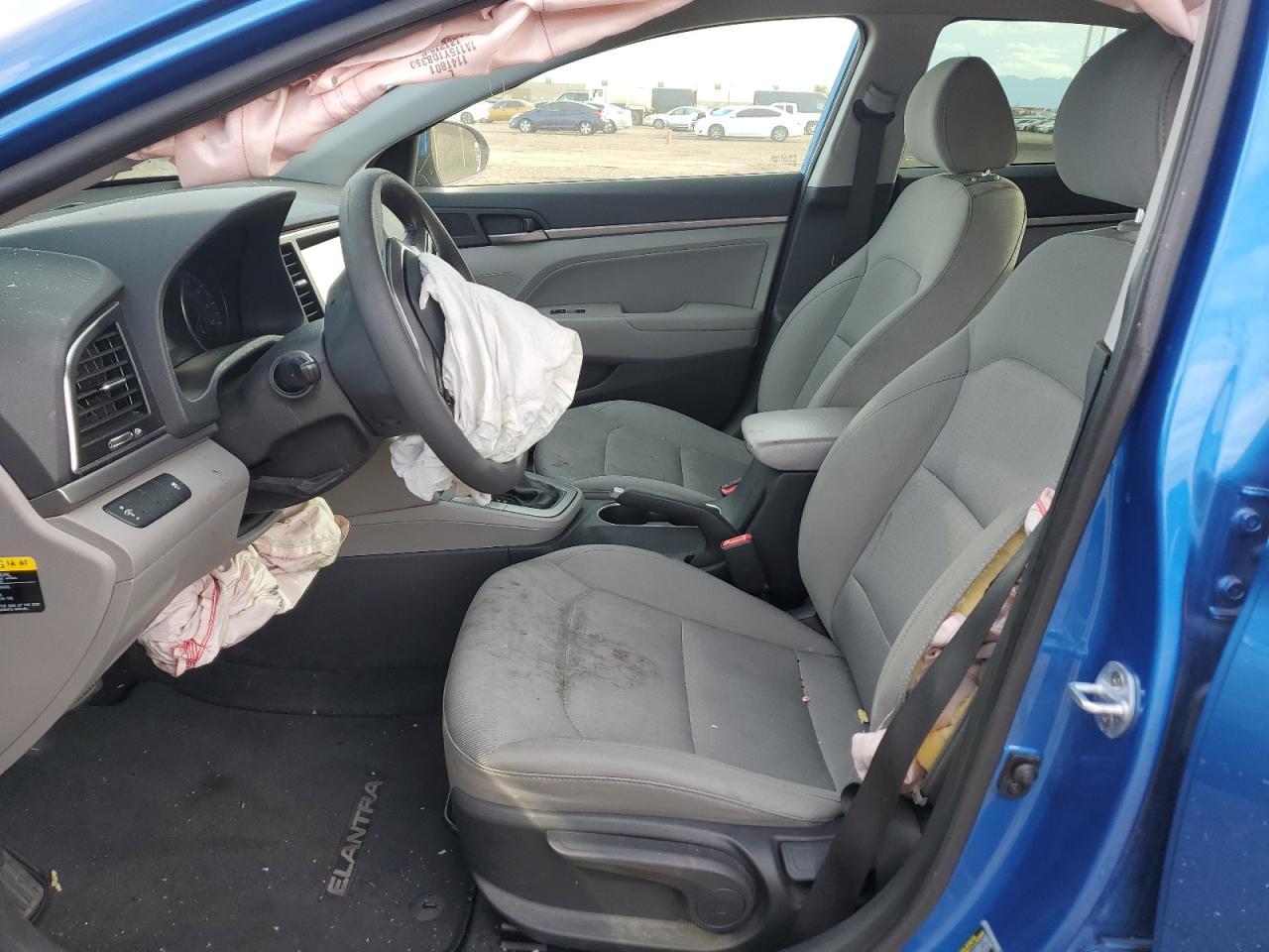 2017 HYUNDAI ELANTRA SE - Фото 7