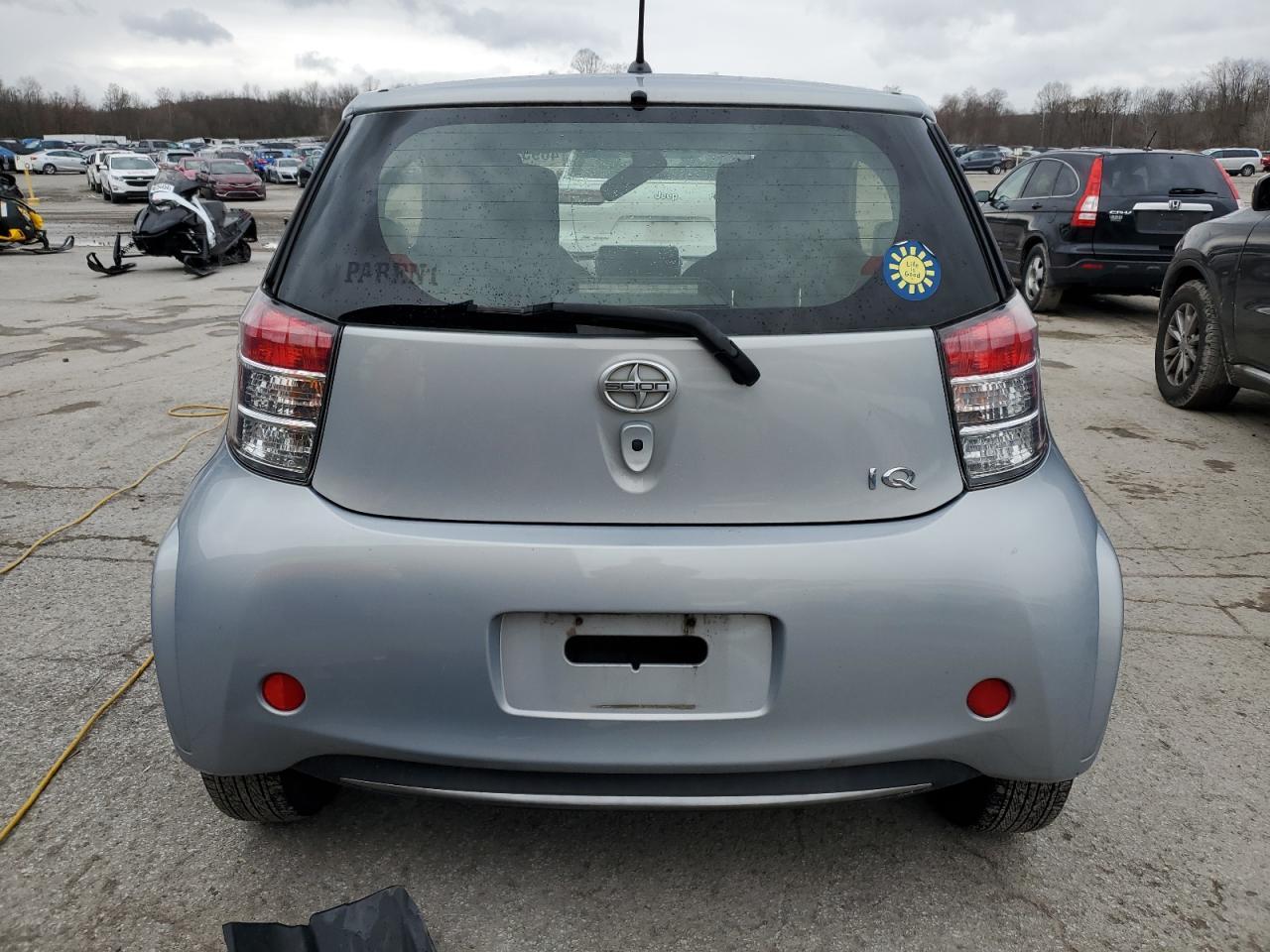 2014 TOYOTA SCION IQ - Фото 6