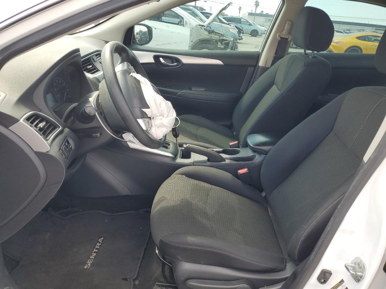 2017 NISSAN SENTRA S - Фото 7