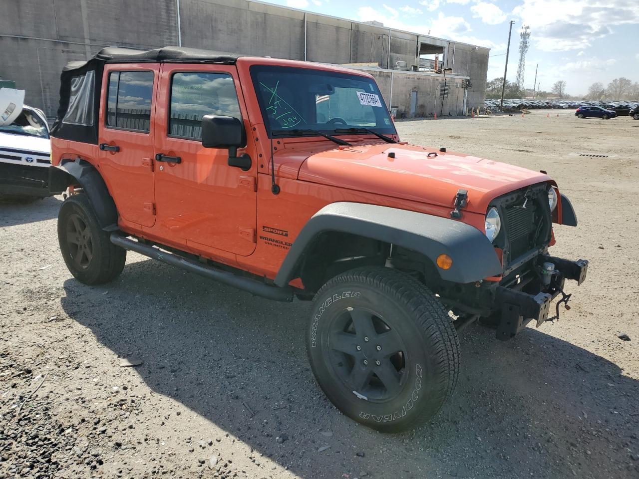 2015 JEEP WRANGLER U - Image 4