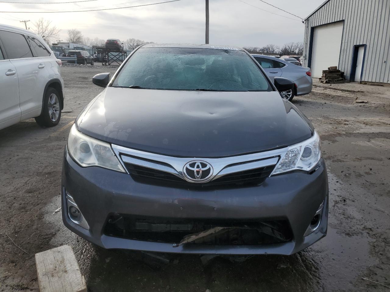 2013 TOYOTA CAMRY L - Фото 5