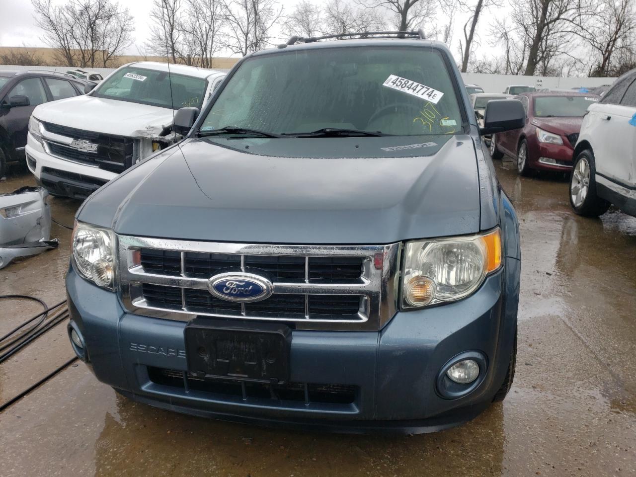 2012 FORD ESCAPE XLT - Image 5