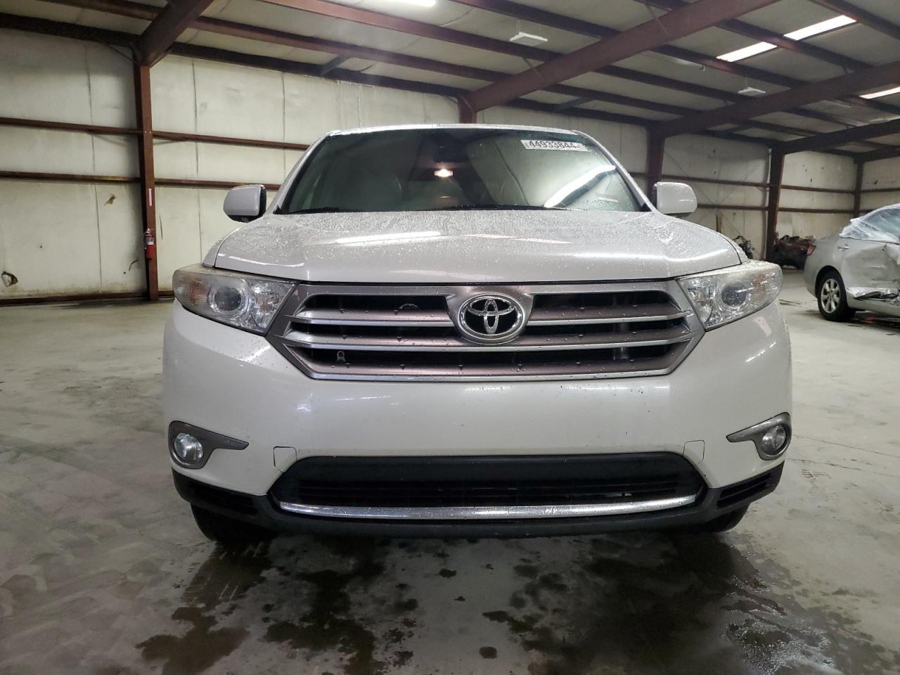 2012 TOYOTA HIGHLANDER - Image 5