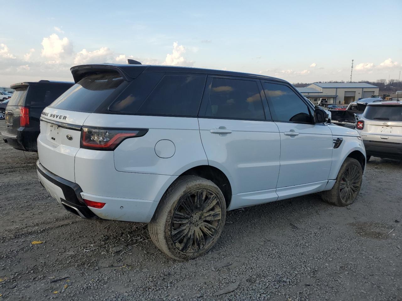 2018 LAND ROVER RANGE ROVE - Фото 3
