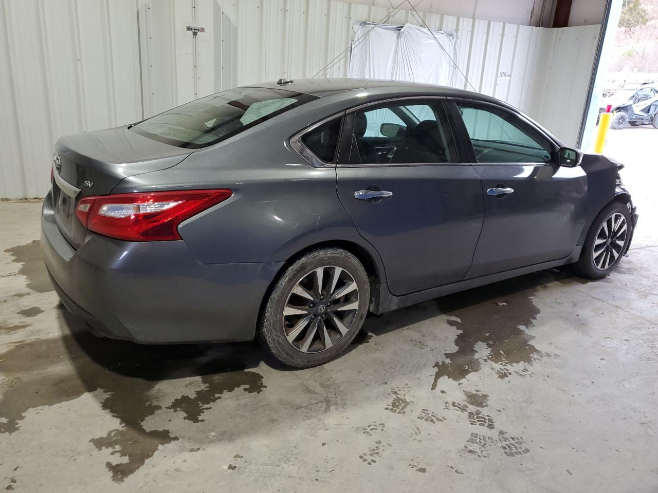 2017 NISSAN ALTIMA 2.5 - Image 3