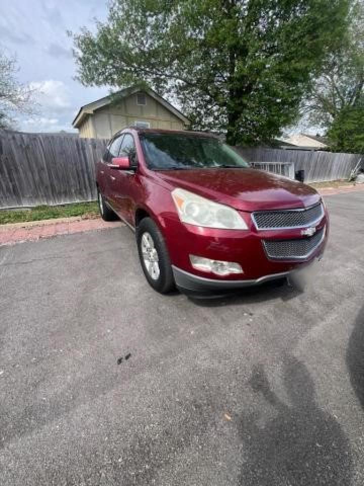 2010 CHEVROLET TRAVERSE L car image