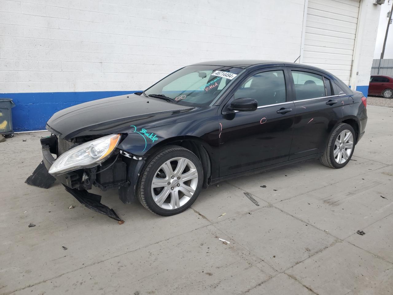 2013 CHRYSLER 200 LX