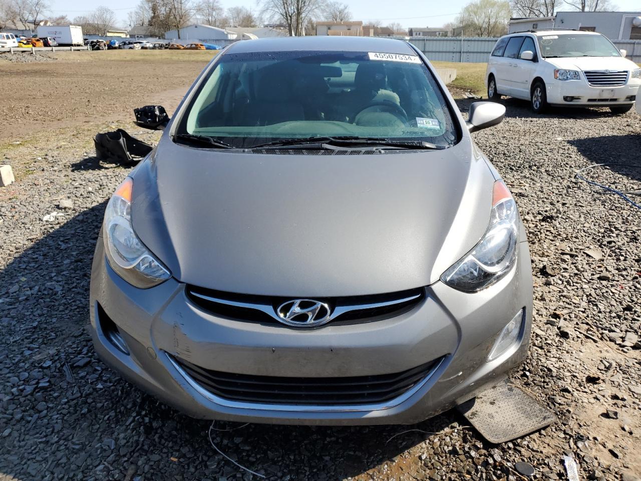 2013 HYUNDAI ELANTRA GL - Фото 5