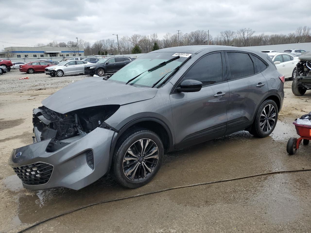 2021 FORD ESCAPE SE car image