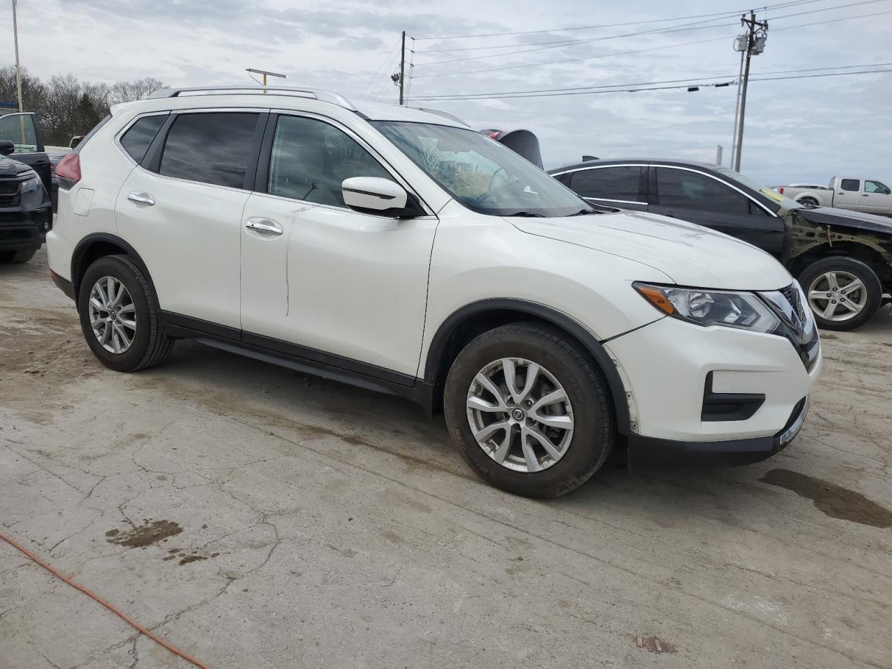 2018 NISSAN ROGUE S - Фото 4